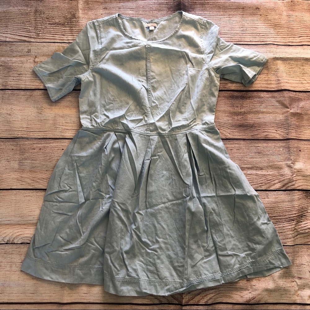 3x$20 🎇The Gap Denim Dress